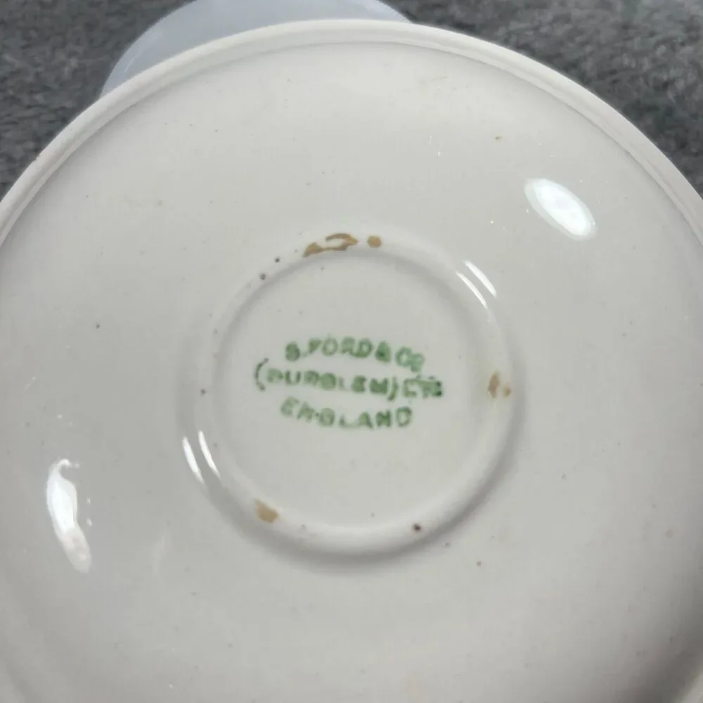 Vtg 1937 Coronation memorablia  saucer George VI and Queen Elizabeth